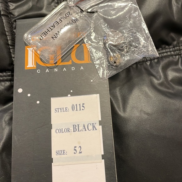 Woman’s winter down coat - Picture 6 of 7